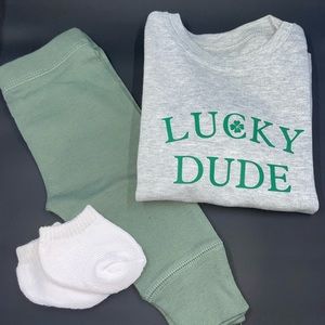 Personalized onesies! Scroll for all designs made.